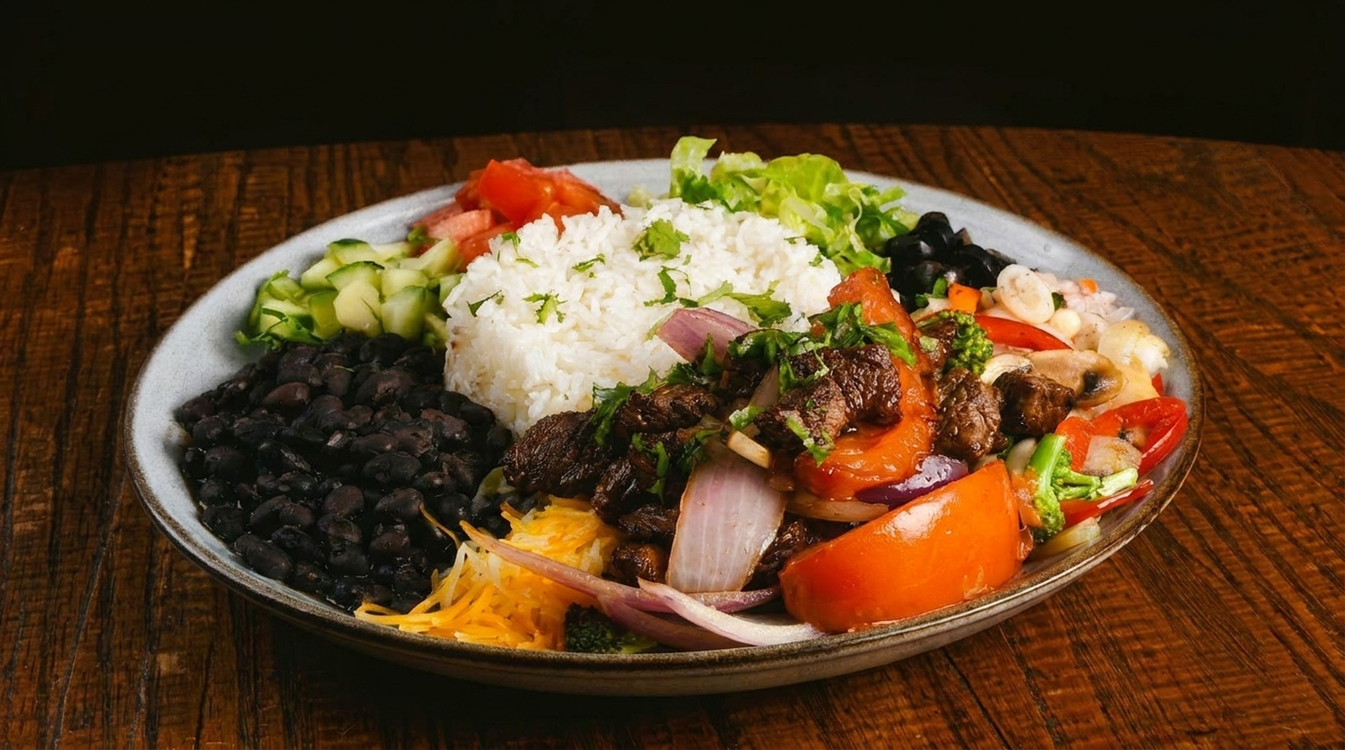 Built your way, with Peruvian flavors